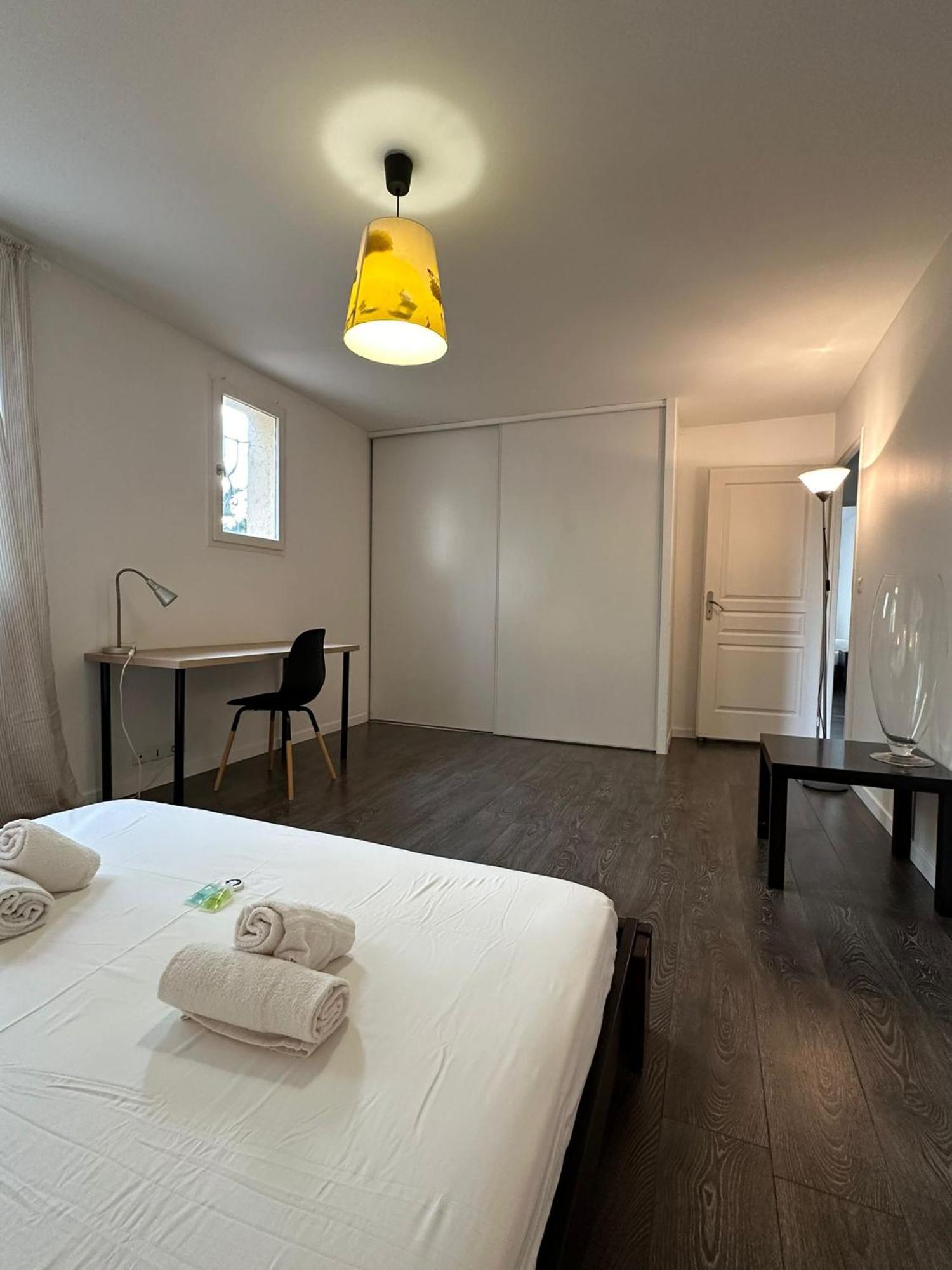 Villa Constance 3 Antibes - Spacieux Logement En Dernier Etage Exterior photo