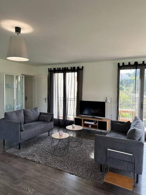 Villa Constance 3 Antibes - Spacieux Logement En Dernier Etage Exterior photo